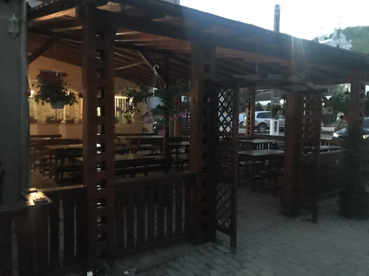 Vila Tanamera Hotel Moneasa Exterior photo